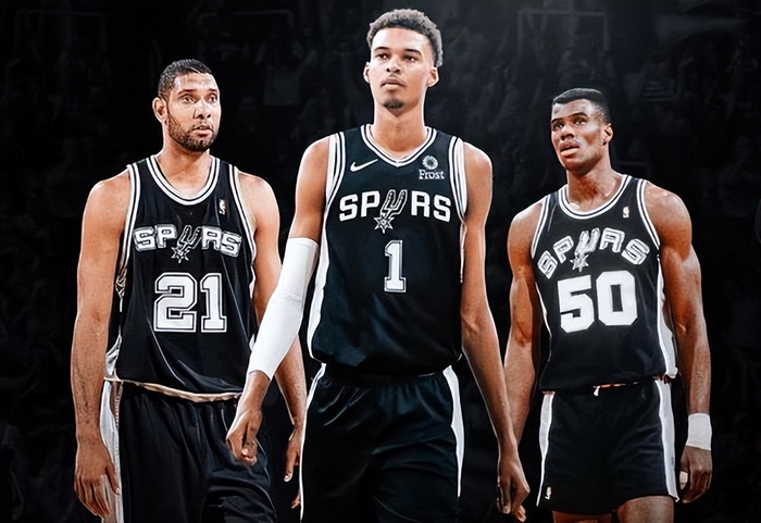 记录报：中国与日本的俱乐部关注葡超中场林肯；身价350万欧（《记录报》：中日多家俱乐部有意葡超中场林肯，估值约350万欧元）