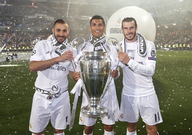 为庆祝美加墨世界杯，与刺客足球鞋融合设计的科8将进行复刻（为庆祝美加墨世界杯，融合刺客足球鞋元素的科8将迎来复刻）